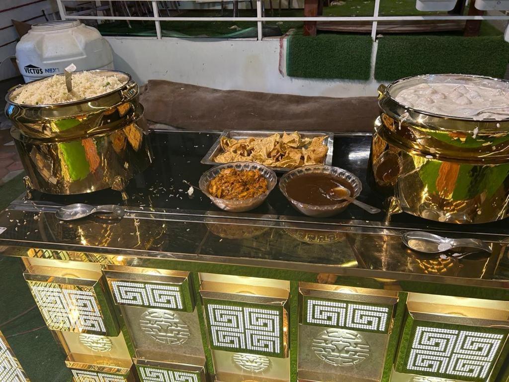 4 Seasons Resort By Jain Residency Sohna Bagian luar foto