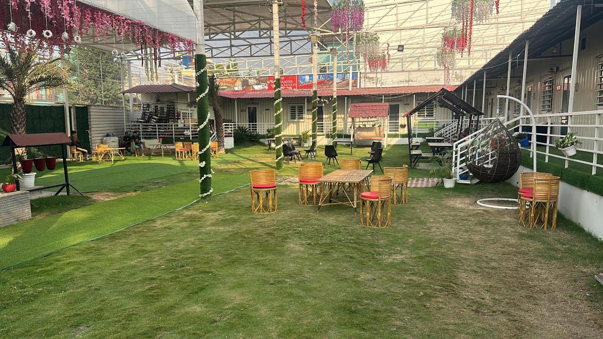 4 Seasons Resort By Jain Residency Sohna Bagian luar foto